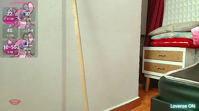 Elizabetth Roman online show from 04-25-26, 08:17