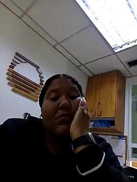 VaneandRossy online show from 03-22-26, 03:59