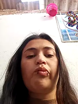 Snapshot of Fog_hot chatting on 12-16-25, 08:47 Fog hot online show from 12-16-25, 08:47