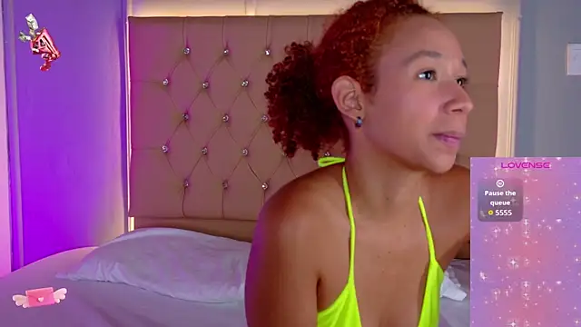 EmmaLawrence  online show from 03-24-26, 09:03