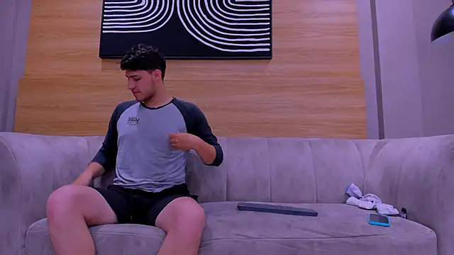 big  friends online show from 12-05-25, 01:52