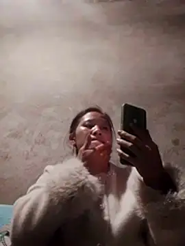 Meyyy09 online show from 12-16-25, 05:01