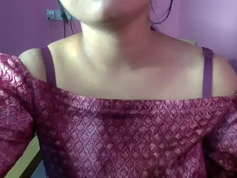 Bad girl kayraa  online show from 12-15-25, 08:51