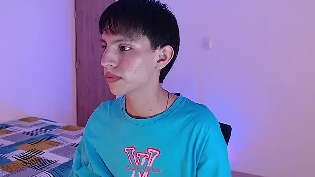 andrew courtzz online show from 04-04-26, 07:55