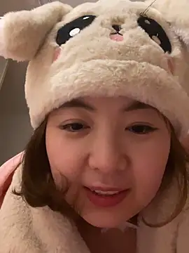 Snapshot of bibi347127 chatting on 12-15-25, 12:37 bibi347127 online show from 12-15-25, 12:37