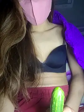 polly chan online show from 12-17-25, 04:02