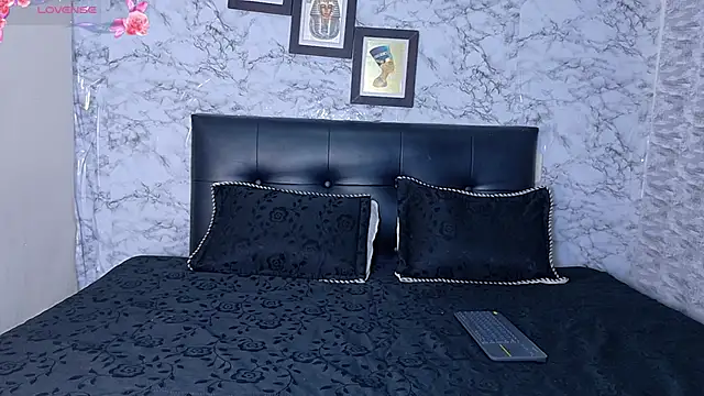 JulietaHazze  online show from 12-19-25, 03:24