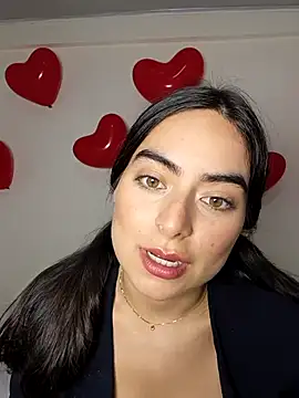 saasha Petit online show from 02-15-26, 10:58