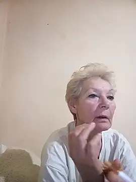 Calypso-Loove online show from 04-19-26, 06:10