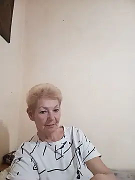 Calypso-Loove online show from 05-20-26, 04:02