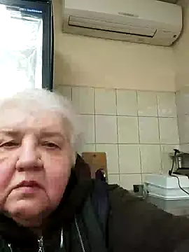 HapinessLovee online show from 12-23-25, 06:22