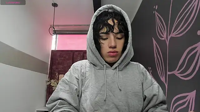 Kiara Fox   online show from 03-21-26, 08:12