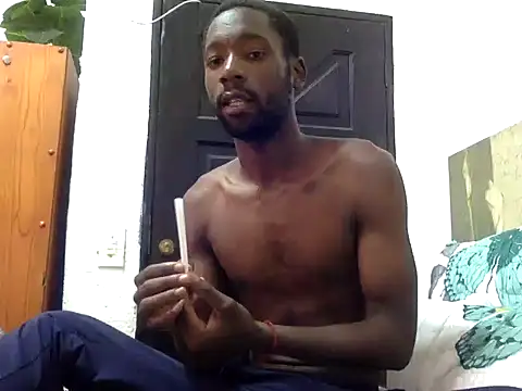 Snapshot of BloodmoonAlpha_1 chatting on 12-18-25, 11:05 BloodmoonAlpha 1 online show from 12-18-25, 11:05