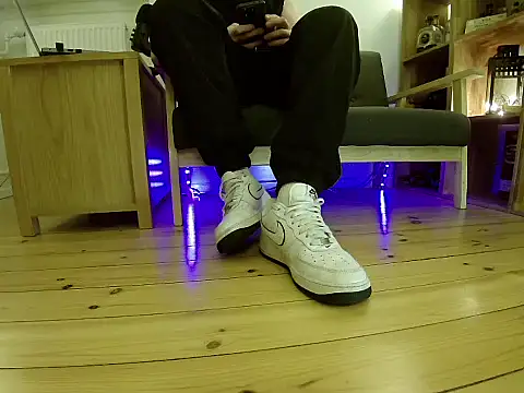 jonas camboy online show from 12-20-25, 03:52