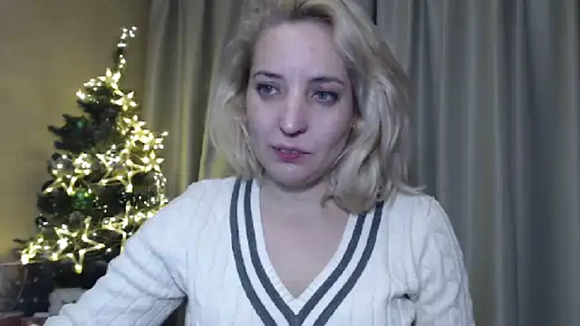 Snapshot of sweetpussy chatting on 01-03-25, 06:57 sweetpussy online show from 01-03-25, 06:57