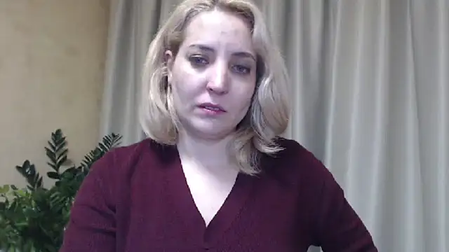 Snapshot of sweetpussy chatting on 01-19-25, 02:59 sweetpussy online show from 01-19-25, 02:59