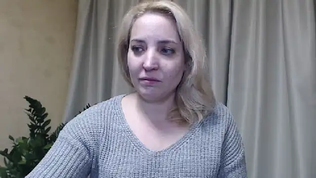 Snapshot of sweetpussy chatting on 02-20-25, 02:13 sweetpussy online show from 02-20-25, 02:13