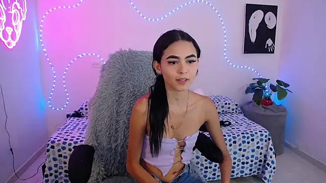 Sofia tgn online show from 05-14-26, 06:47