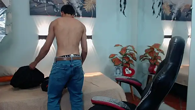 Snapshot of jeremy_job chatting on 02-19-26, 11:39 jeremy job online show from 02-19-26, 11:39