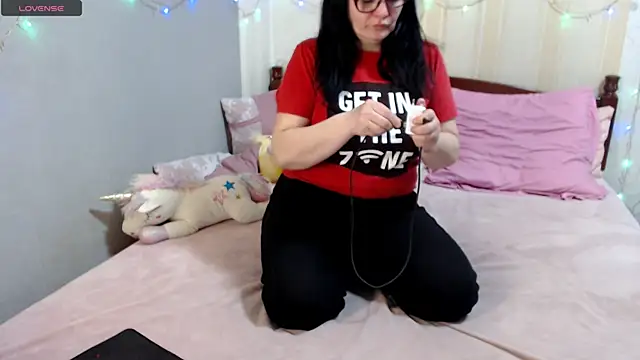 SashaBond online show from 02-20-26, 07:36