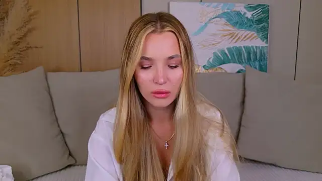 Lina Sinerz online show from 07-07-26, 08:46