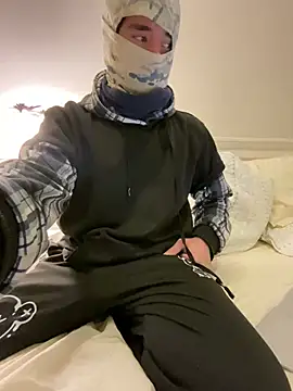 phantom898983 online show from 04-23-26, 05:41