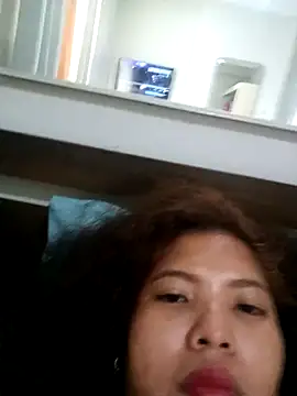 Snapshot of hornyjazzy chatting on 12-05-25, 06:33 hornyjazzy online show from 12-05-25, 06:33