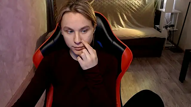 MiaBun1 online show from 04-05-26, 06:32