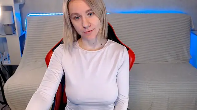 MiaBun1 online show from 04-23-26, 03:08