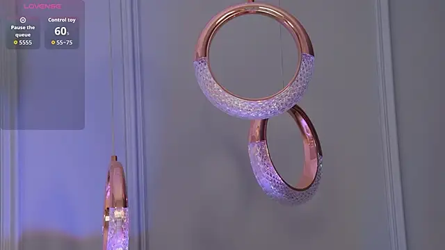 AnnaRow online show from 01-17-26, 06:18