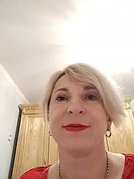 AhlyssaLove1155 online show from 06-05-26, 08:03