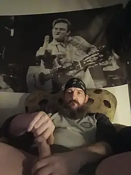 Snapshot of Spunfun555 chatting on 12-17-25, 04:18 Spunfun555 online show from 12-17-25, 04:18