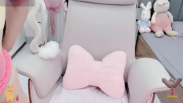 KellyCin online show from 04-25-26, 05:32