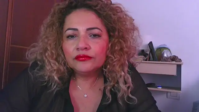 Snapshot of mariajosebarrazaa chatting on 05-21-26, 04:47 mariajosebarrazaa online show from 05-21-26, 04:47