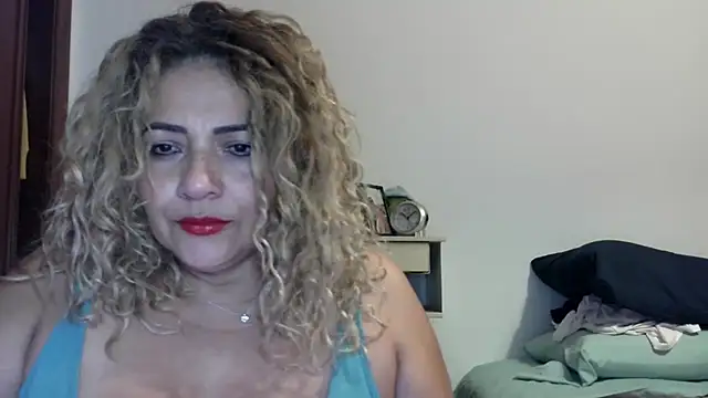 Snapshot of mariajosebarrazaa chatting on 05-30-26, 09:01 mariajosebarrazaa online show from 05-30-26, 09:01