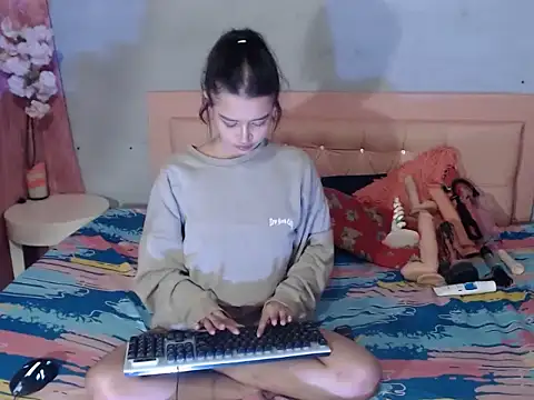 Sara jhons21 online show from 12-20-25, 11:56