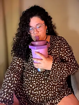 VanesssaMilf  online show from 02-14-26, 11:12