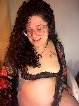 VanesssaMilf  online show from 03-11-26, 03:01