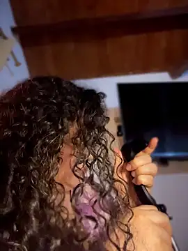 VanesssaMilf  online show from 04-15-26, 03:13