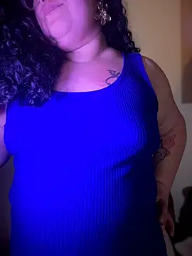 VanesssaMilf  online show from 04-19-26, 10:45