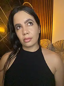 ValentinaEliot online show from 02-10-26, 01:43