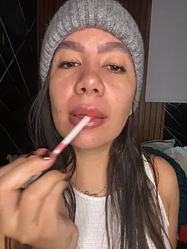 ValentinaEliot online show from 04-01-26, 12:28