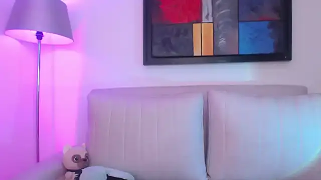 Snapshot of amyboom_hot chatting on 03-14-25, 01:48 amyboom hot online show from 03-14-25, 01:48