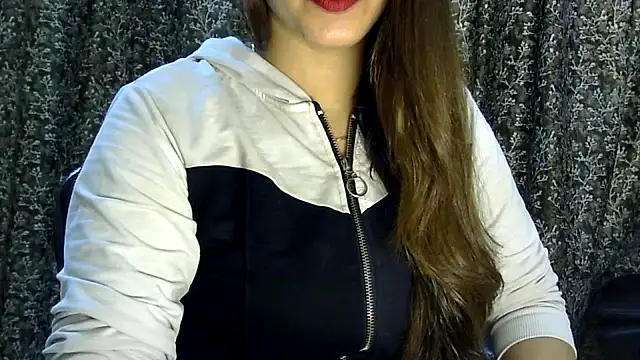 Snapshot of Exotic_tanvi chatting on 05-17-26, 05:16 Exotic tanvi online show from 05-17-26, 05:16