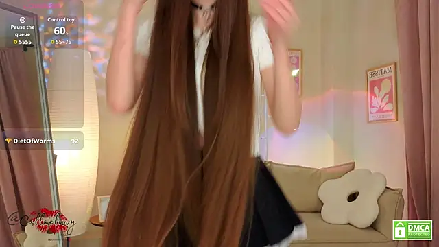 oliviaah  online show from 02-08-26, 03:15