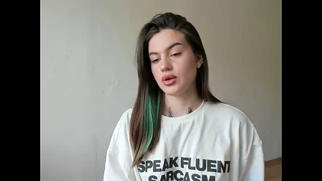 NikkieKitty online show from 04-30-26, 12:44