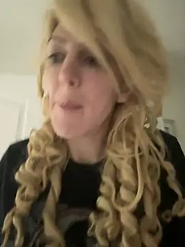 CelestialRuby online show from 01-22-25, 06:31