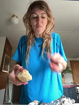 CelestialRuby online show from 10-06-25, 03:42