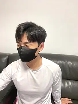 kimze7 online show from 12-22-25, 02:25