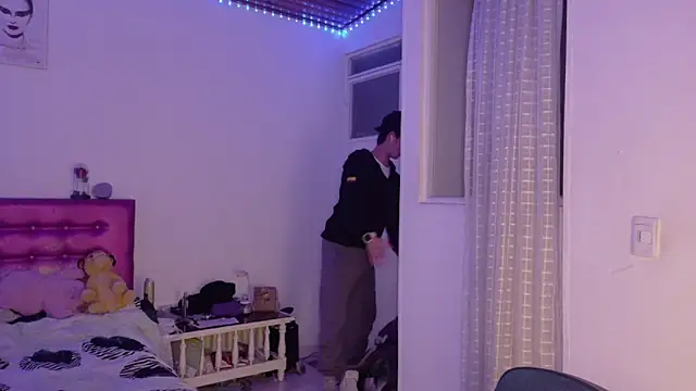 Dani Dancer online show from 04-25-26, 01:19